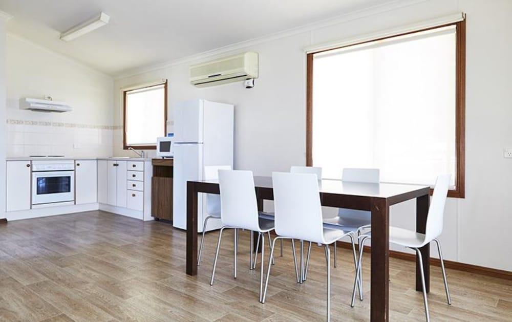 Nrma Victor Harbor Beachfront Holiday Park Екстер'єр фото