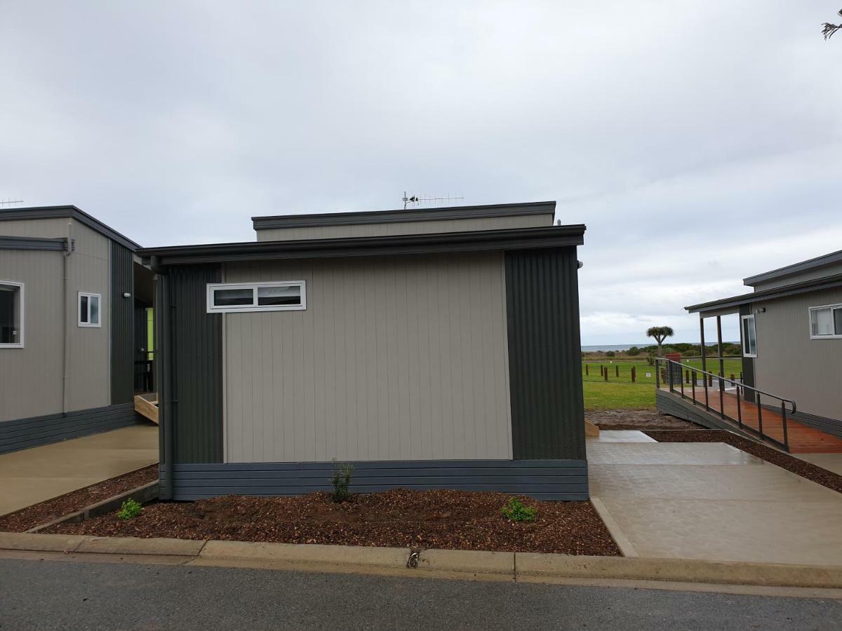 Nrma Victor Harbor Beachfront Holiday Park Екстер'єр фото